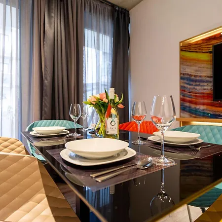 Onyx Luxury 4* Budapest