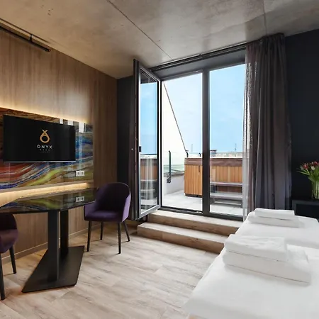 호텔 Onyx Luxury 4*