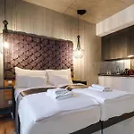 Onyx Luxury Hotel