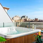 Onyx Luxury Hotel