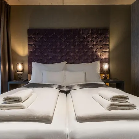 Onyx Luxury 4*