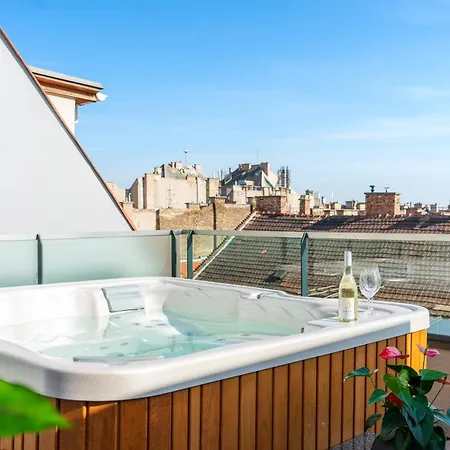 Onyx Luxury Отель