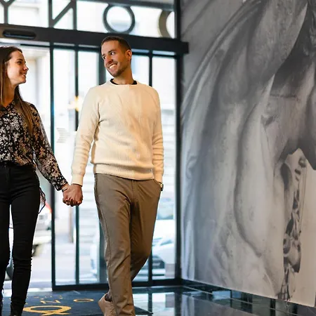 Onyx Luxury 4* Budapest