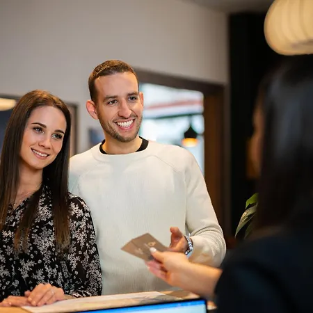 Onyx Luxury Ξενοδοχείο 4*