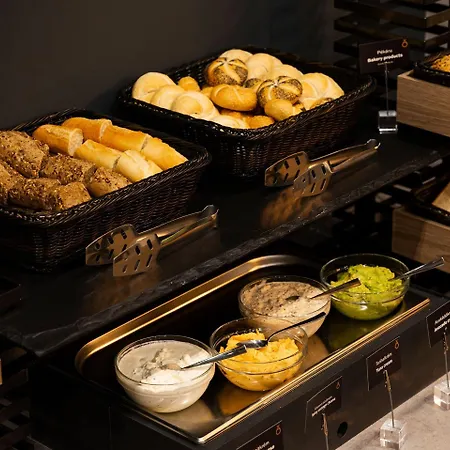 Onyx Luxury Hotel 4*