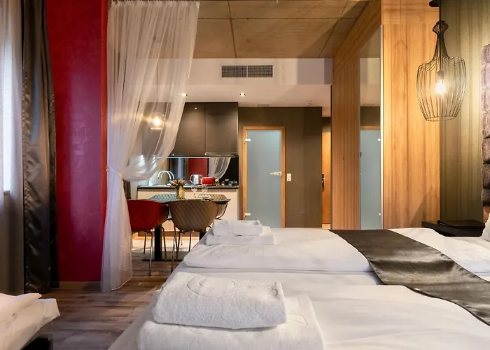 Onyx Luxury Hotell 4*