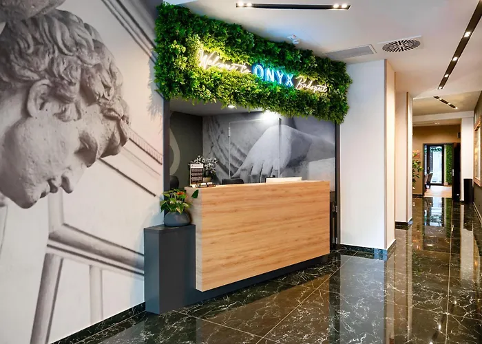 Onyx Luxury 4*