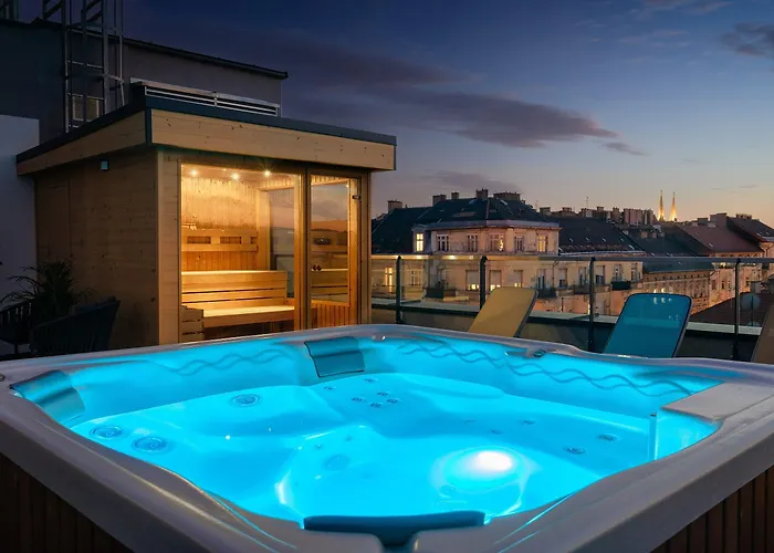 Onyx Luxury Hotell 4*